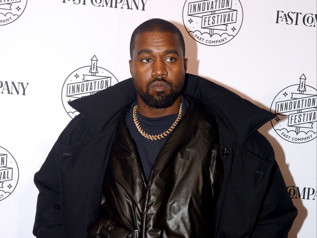 Casa de moda Balenciaga anuncia el fin de su relación con Kanye West